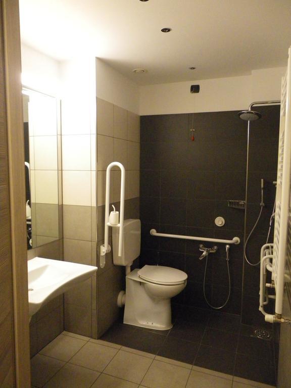 Campione Univela Rooms & Beds - Private Beach * Tremosine